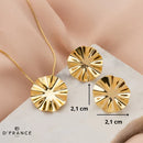 Conjunto Brinco e Colar Flor Orgânico Banhado a Ouro 18K